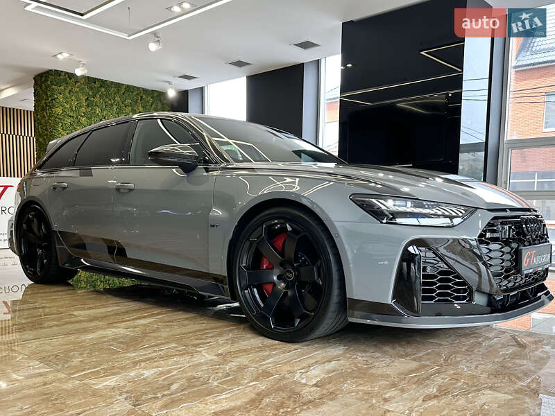 Универсал Audi RS6 2024 в Киеве