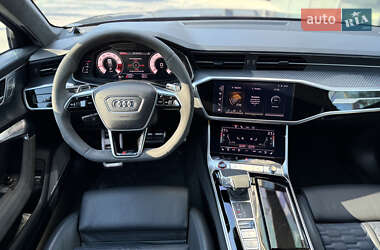 Универсал Audi RS6 2023 в 