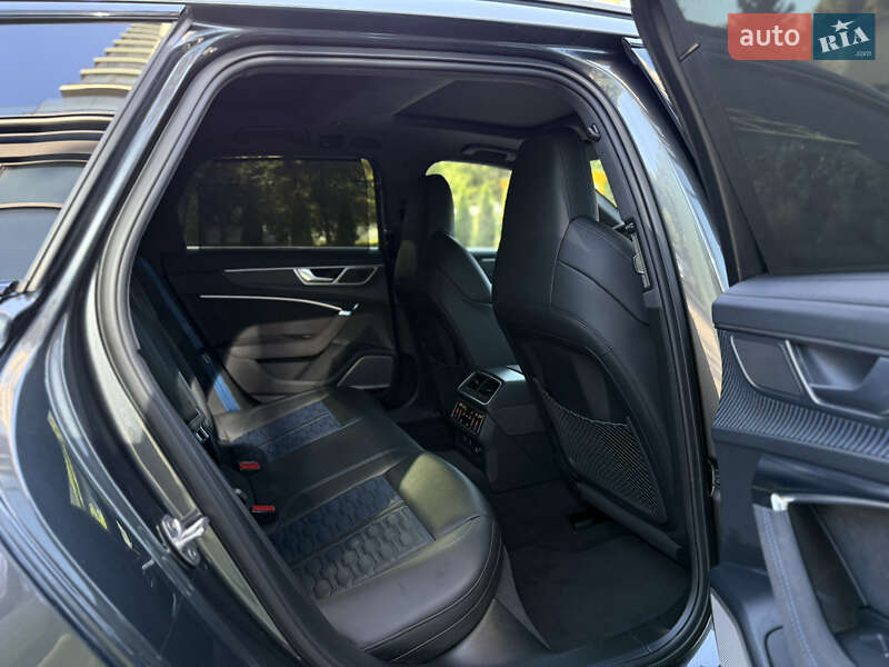 Універсал Audi RS6 2023 в Львові