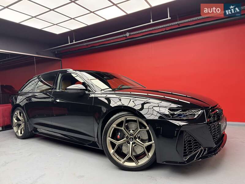 Универсал Audi RS6 2025 в Киеве фото 12 Универсал Audi RS6 2025 в Киеве