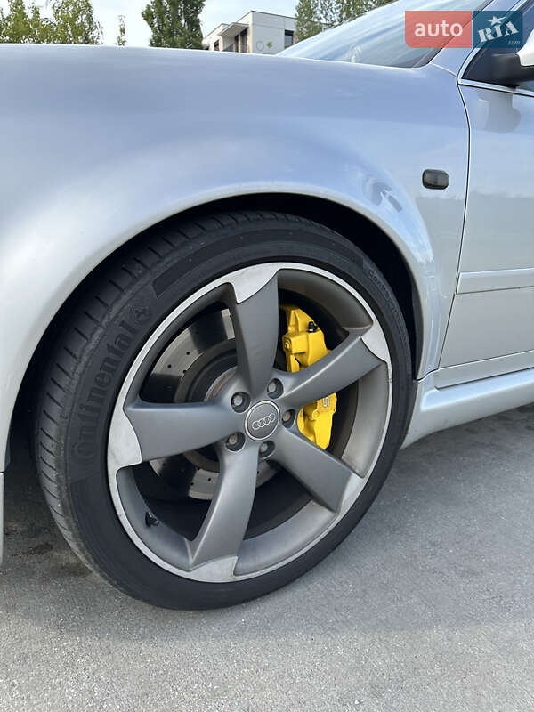 Універсал Audi RS6 2002 в Києві