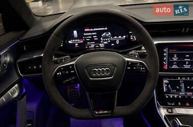 Універсал Audi RS6 2024 в 