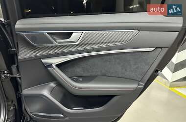Универсал Audi RS6 2025 в 