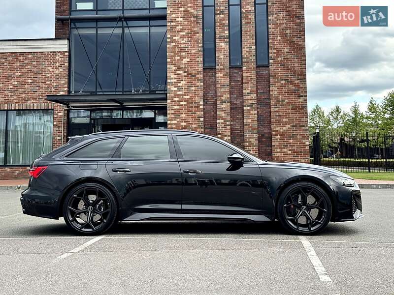 Универсал Audi RS6 2025 в Киеве