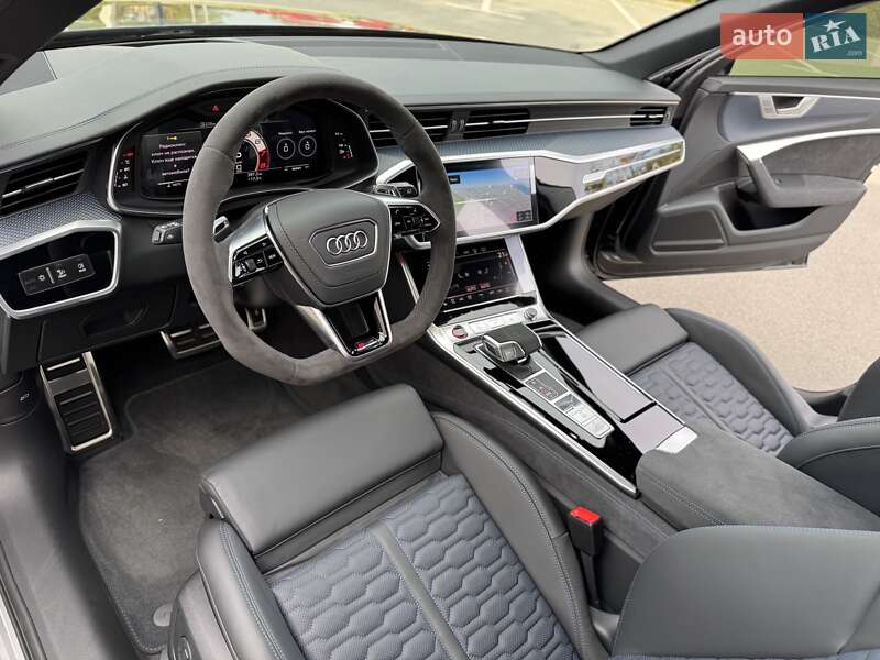 Универсал Audi RS6 2025 в Киеве