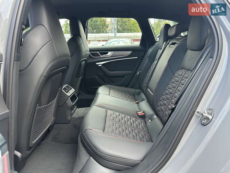 Универсал Audi RS6 2025 в Киеве