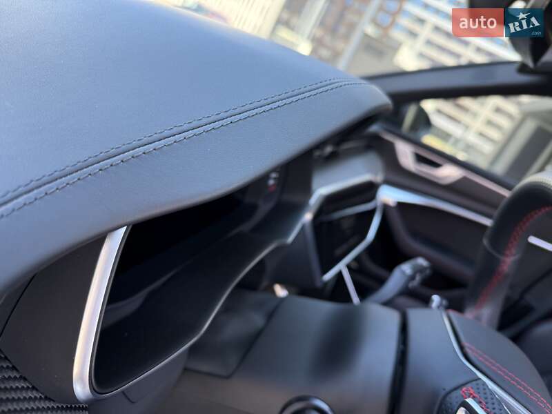 Универсал Audi RS6 2024 в Киеве