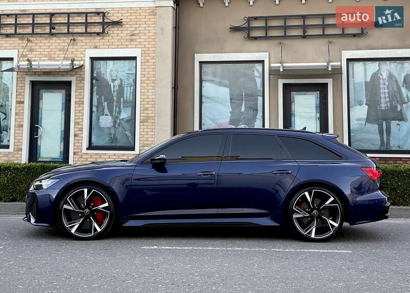 Универсал Audi RS6 2021 в Киеве