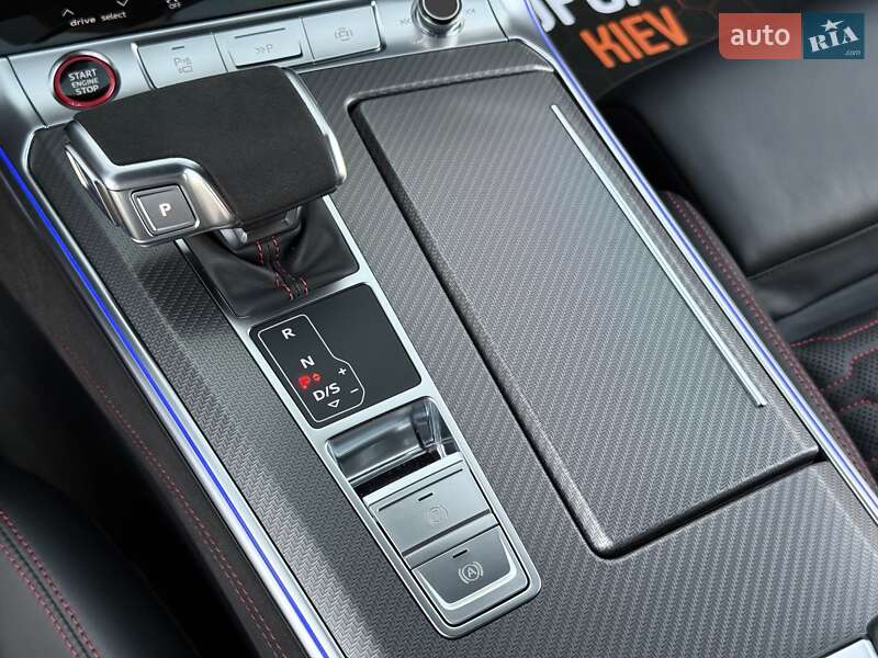 Универсал Audi RS6 2021 в Киеве