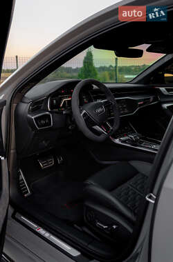 Универсал Audi RS6 2025 в 