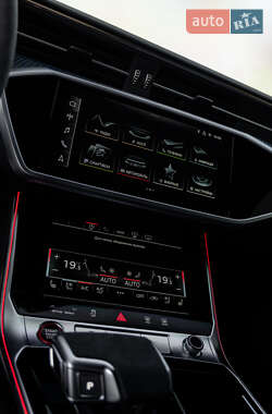 Универсал Audi RS6 2025 в 