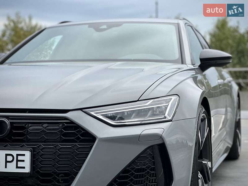 Универсал Audi RS6 2021 в Киеве