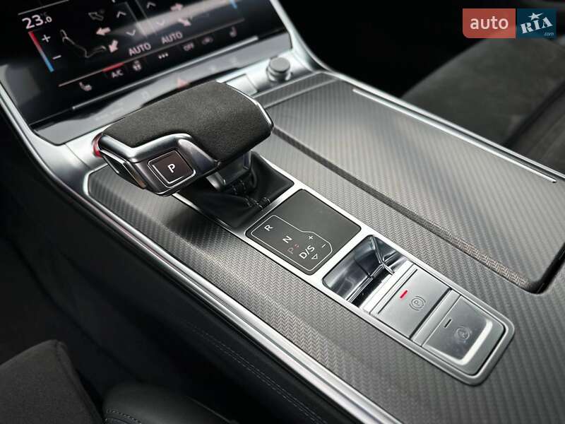 Универсал Audi RS6 2021 в Киеве