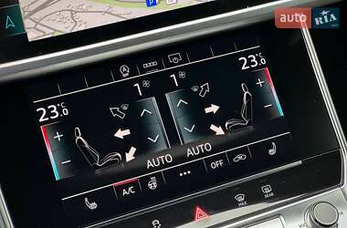 Універсал Audi RS6 2021 в 