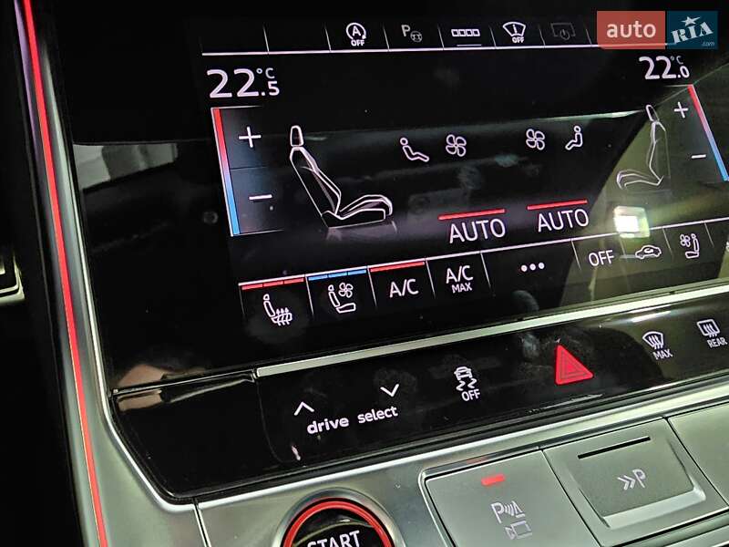 Универсал Audi RS6 2025 в Киеве фото 39 Универсал Audi RS6 2025 в Киеве