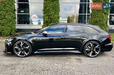 Универсал Audi RS6 2021 в 