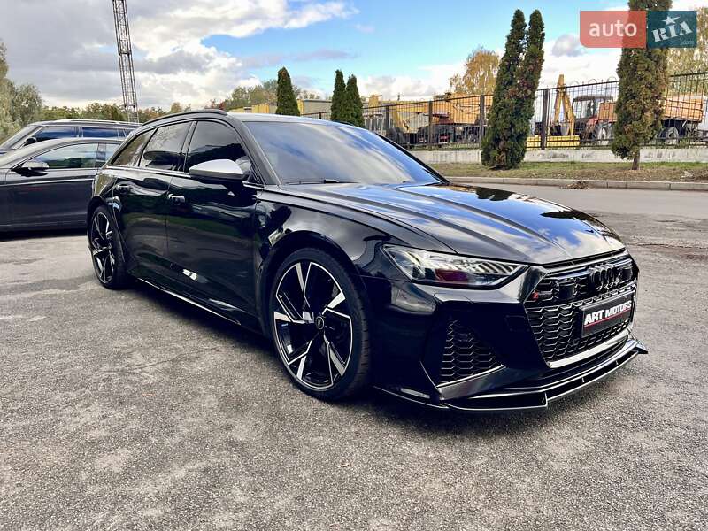 Универсал Audi RS6 2021 в Киеве
