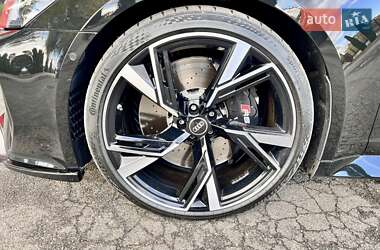 Универсал Audi RS6 2021 в 