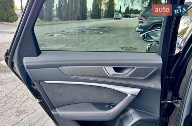 Универсал Audi RS6 2021 в 