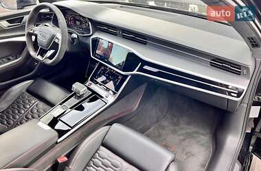 Универсал Audi RS6 2021 в 