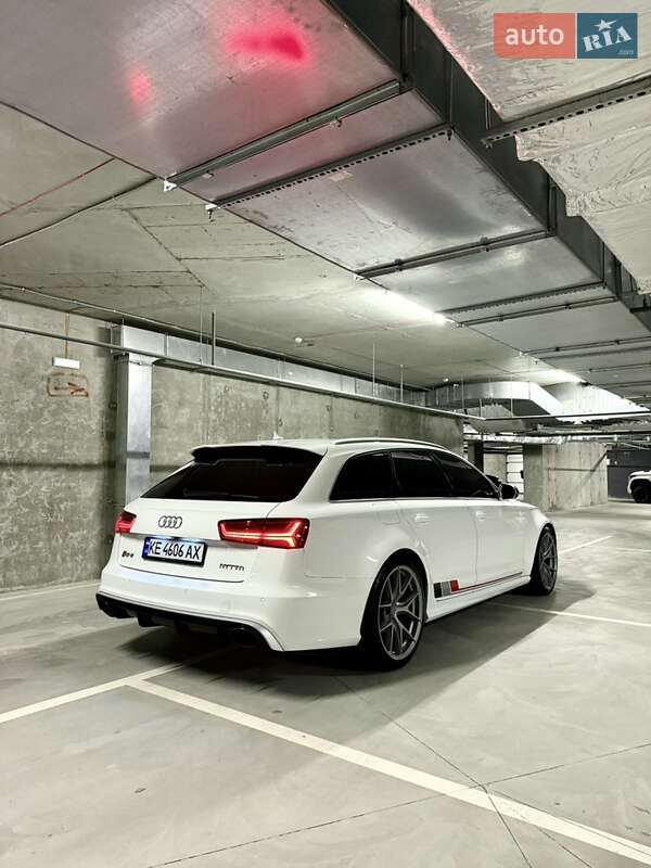 Універсал Audi RS6 2013 в Дніпрі фото 17 Універсал Audi RS6 2013 в Дніпрі