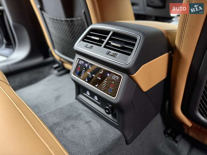 Универсал Audi RS6 2025 в Киеве