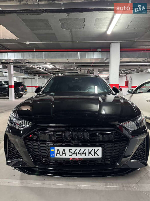Универсал Audi RS6 2021 в Киеве