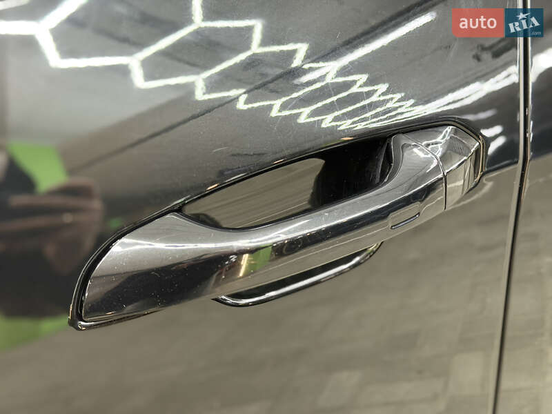 Универсал Audi RS6 2021 в Киеве