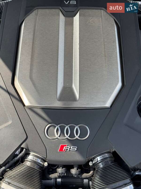 Универсал Audi RS6 2024 в Киеве