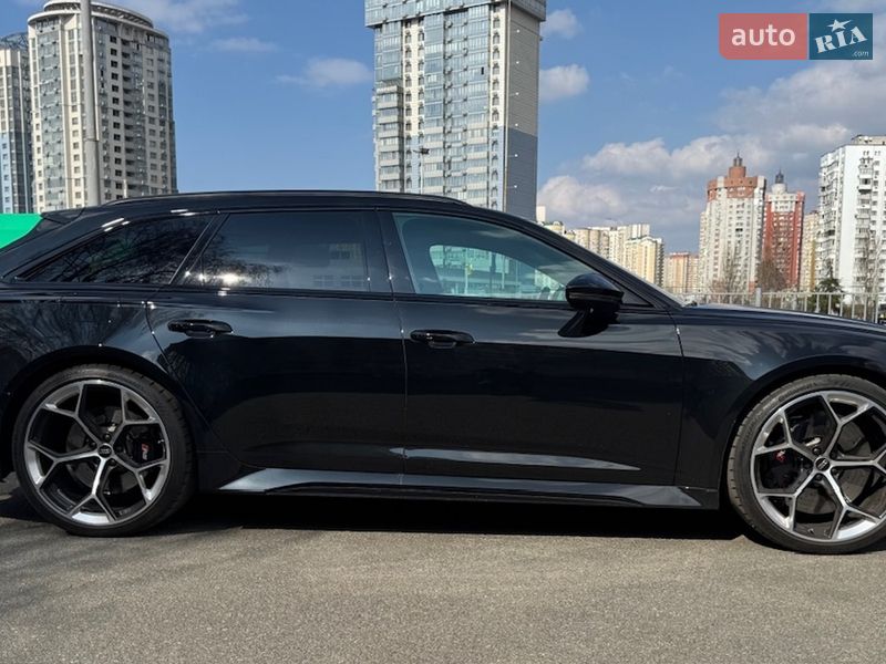 Универсал Audi RS6 2024 в Киеве