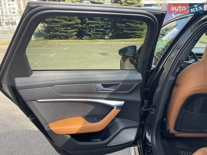 Универсал Audi RS6 2024 в Киеве