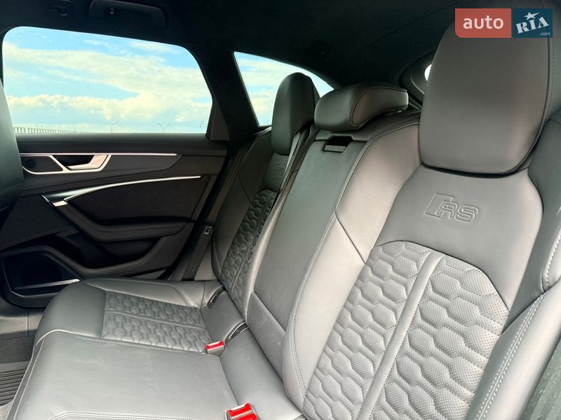 Універсал Audi RS6 2024 в Дніпрі