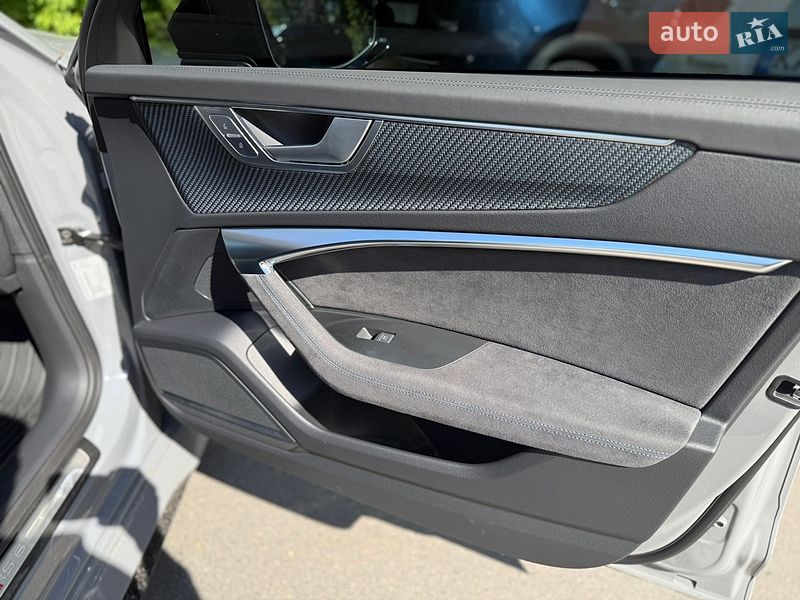 Універсал Audi RS6 2024 в Києві