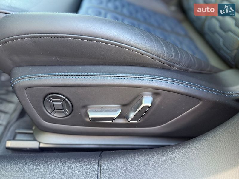 Універсал Audi RS6 2024 в Києві