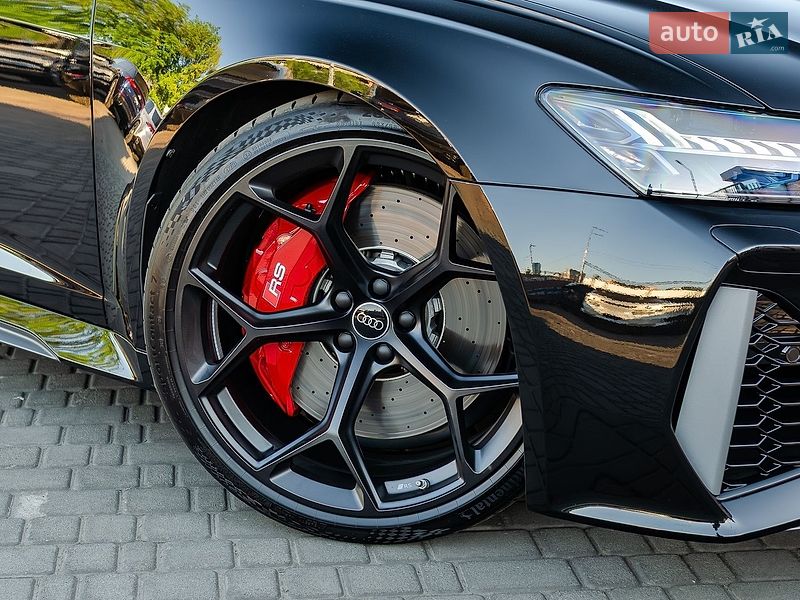 Універсал Audi RS6 2023 в Києві фото 18 Універсал Audi RS6 2023 в Києві