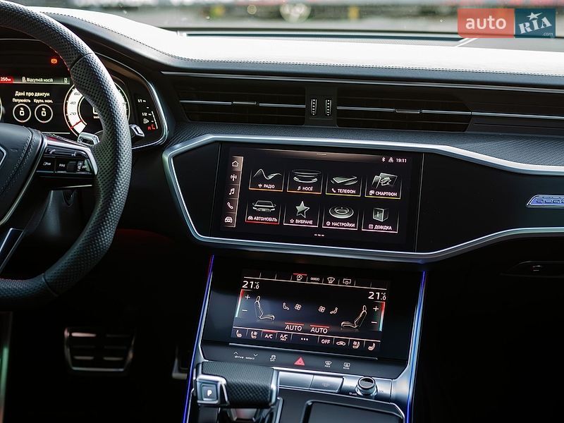 Універсал Audi RS6 2023 в Києві фото 23 Універсал Audi RS6 2023 в Києві