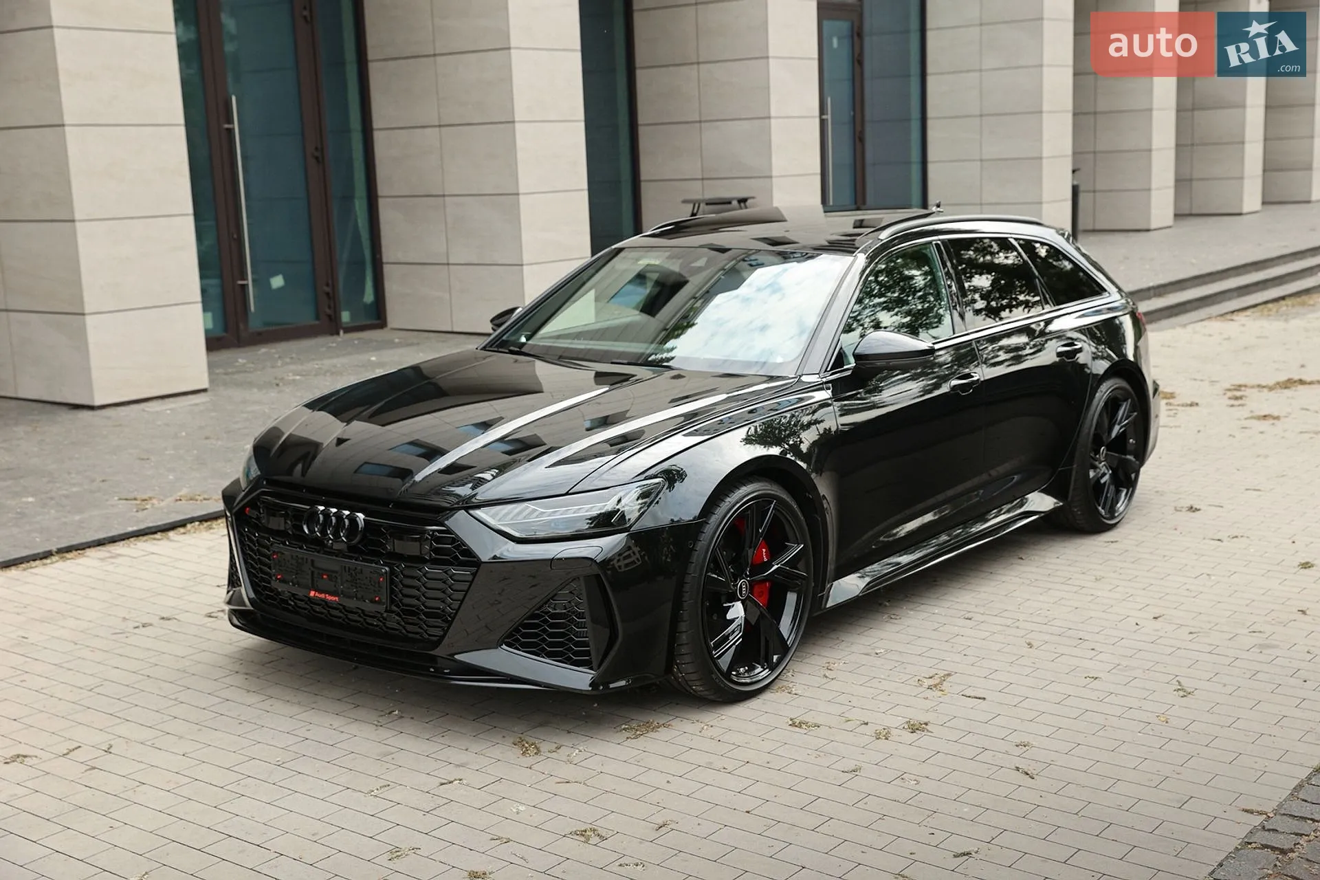 2025 Audi RS6 - мініатюра 3