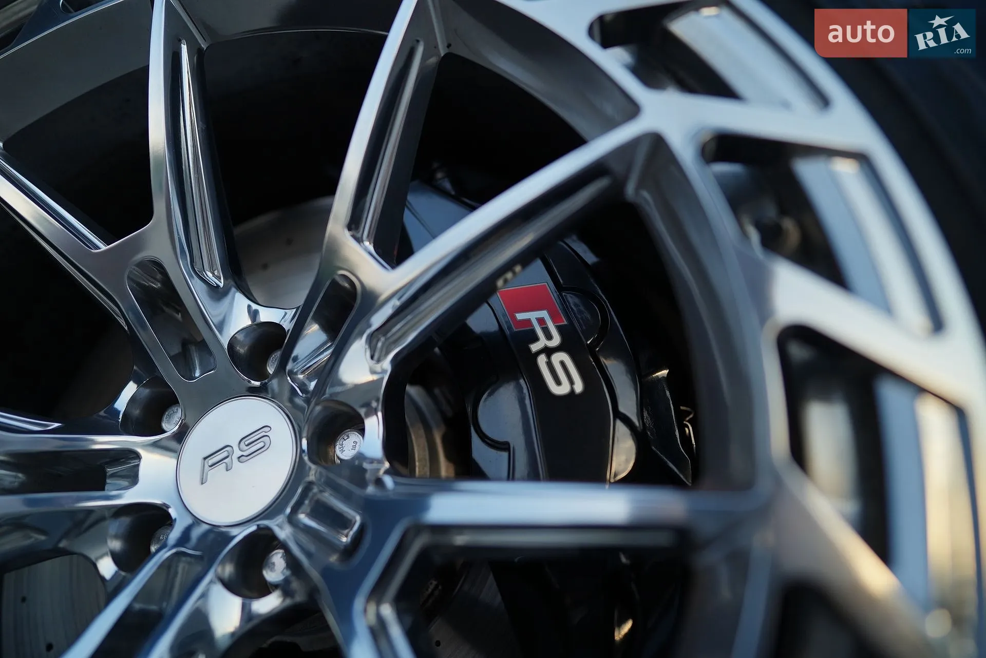 2024 Audi RS6 - мініатюра 9