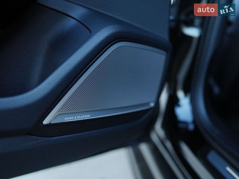 Універсал Audi RS6 2024 в Одесі