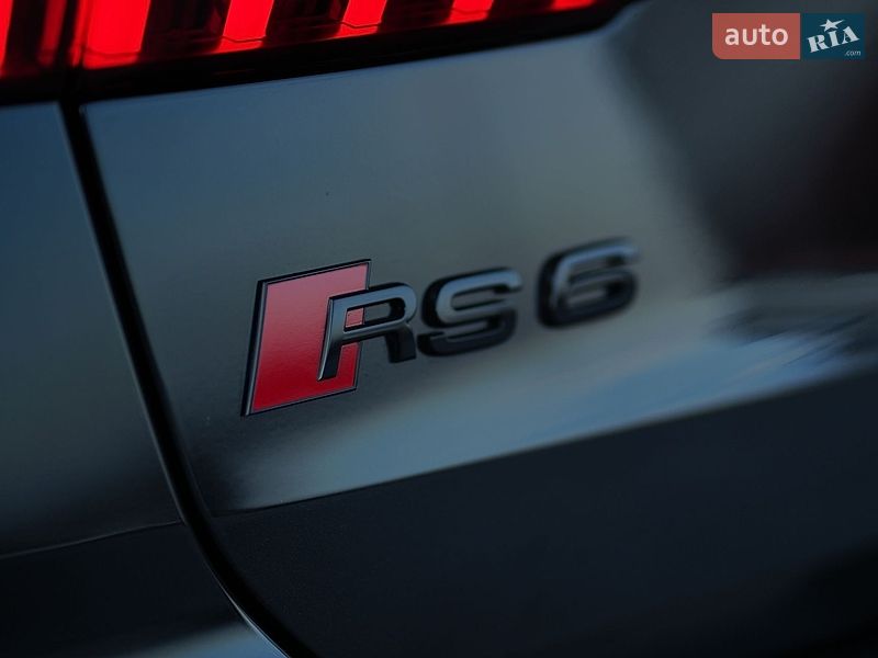 Універсал Audi RS6 2024 в Одесі