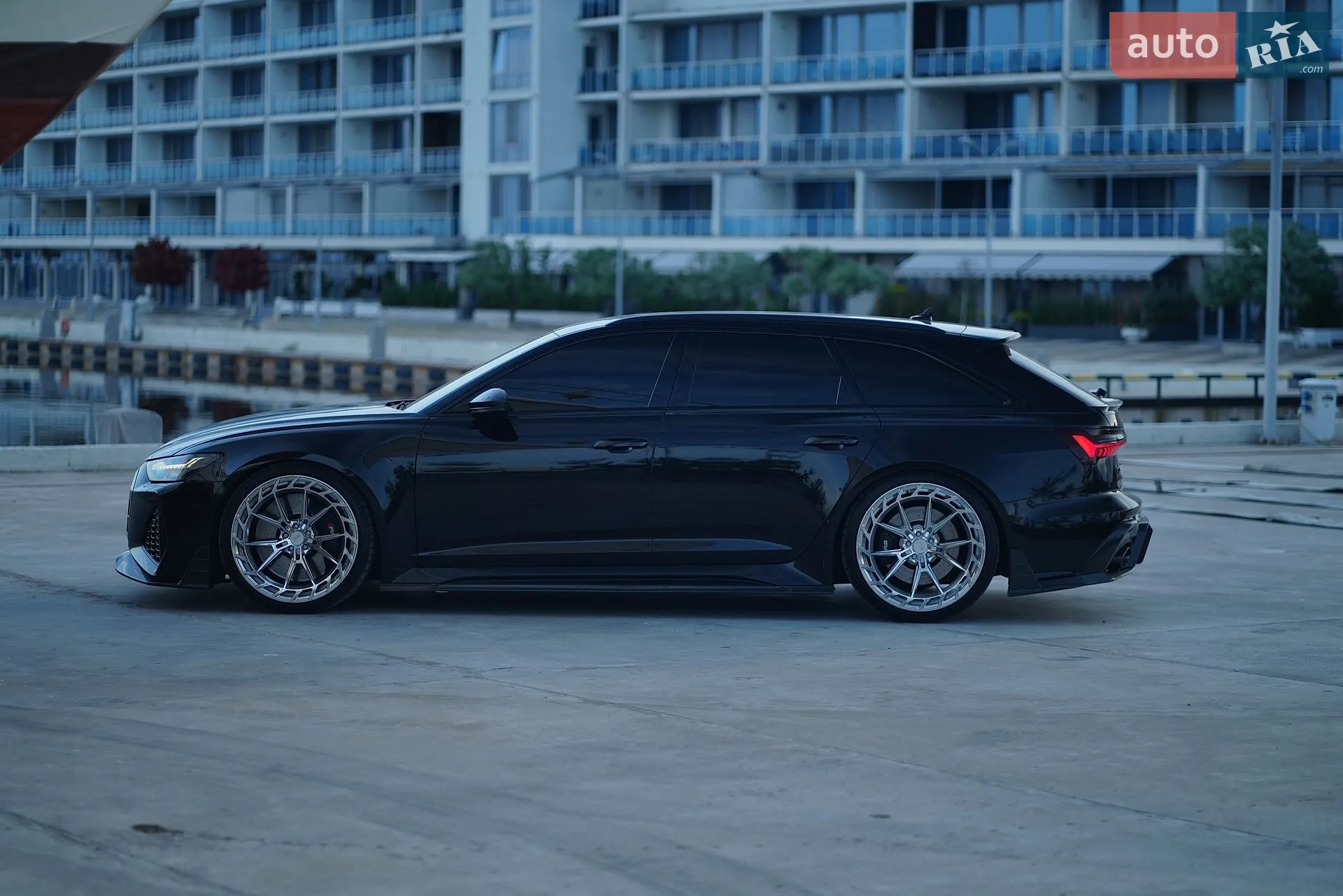 2024 Audi RS6 - мініатюра 146