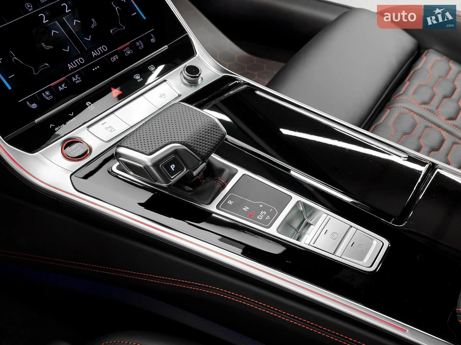 2024 Audi RS6 - мініатюра 36