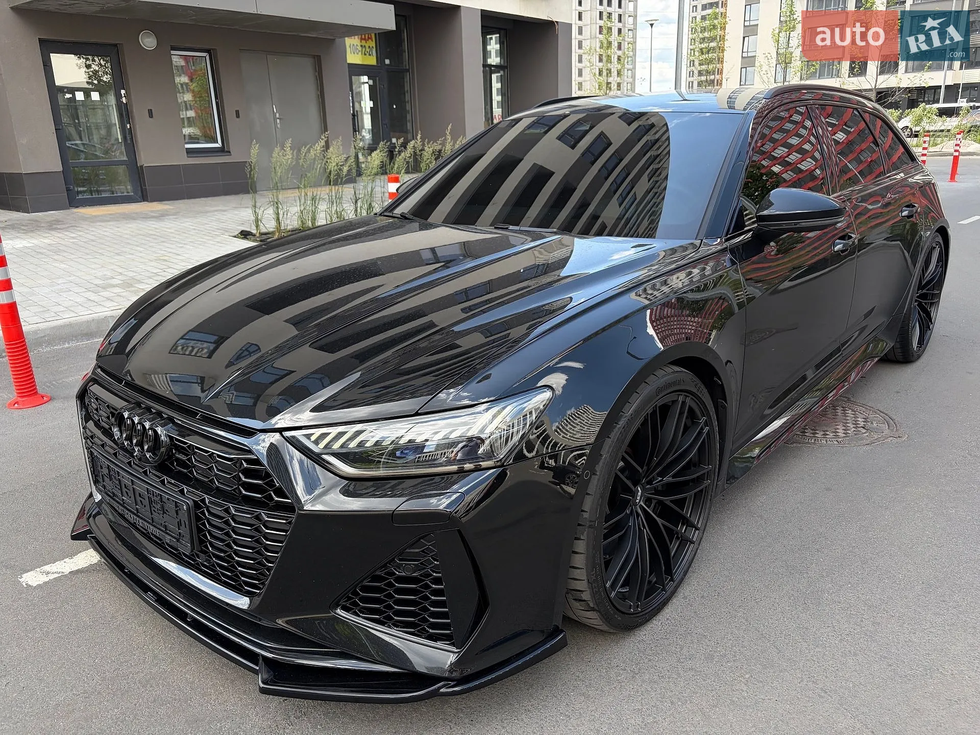 2025 Audi RS6 - мініатюра 4