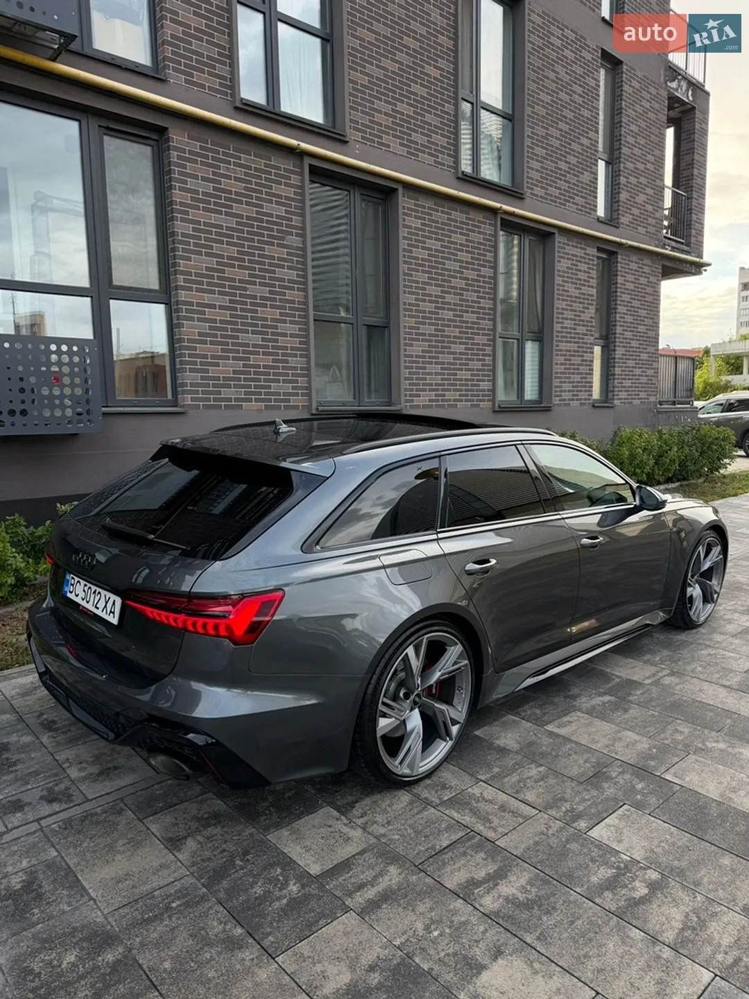 2023 Audi RS6 - мініатюра 16