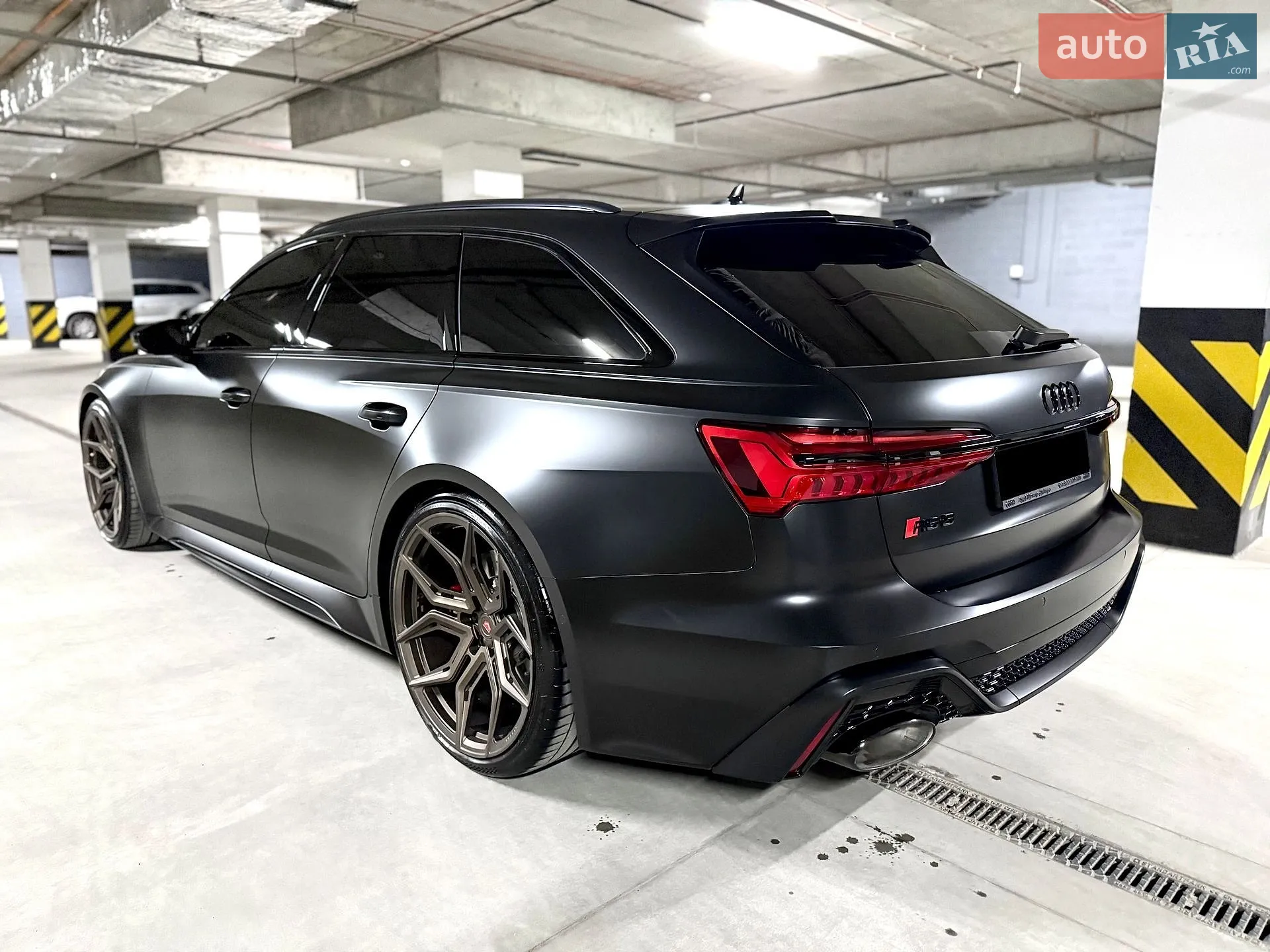 2025 Audi RS6 - мініатюра 7