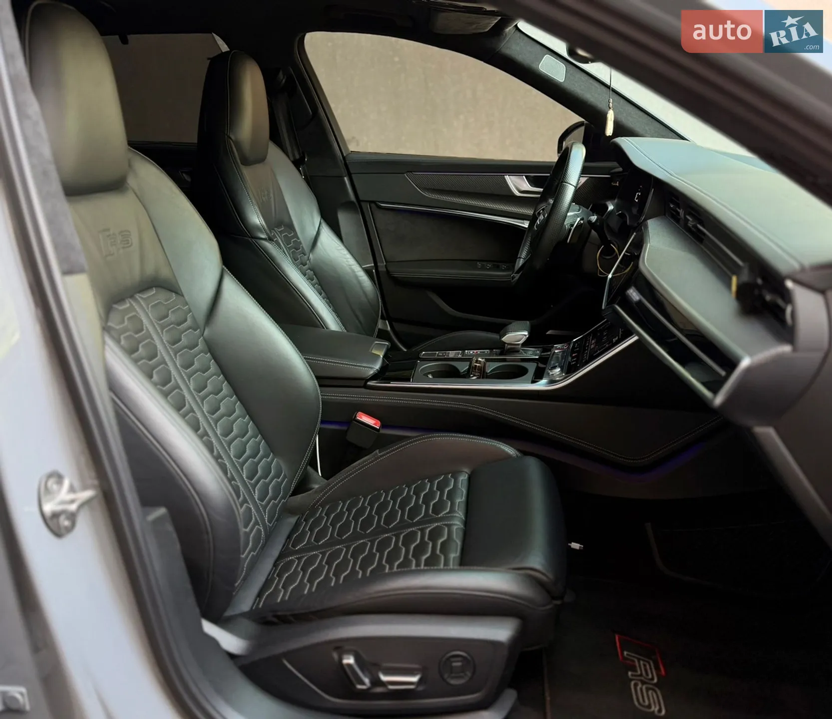 2020 Audi RS6 - мініатюра 23