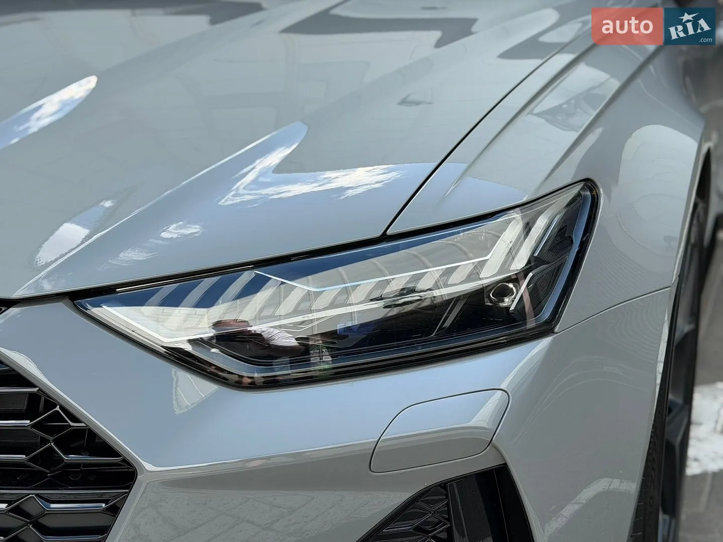 2020 Audi RS6 - мініатюра 3