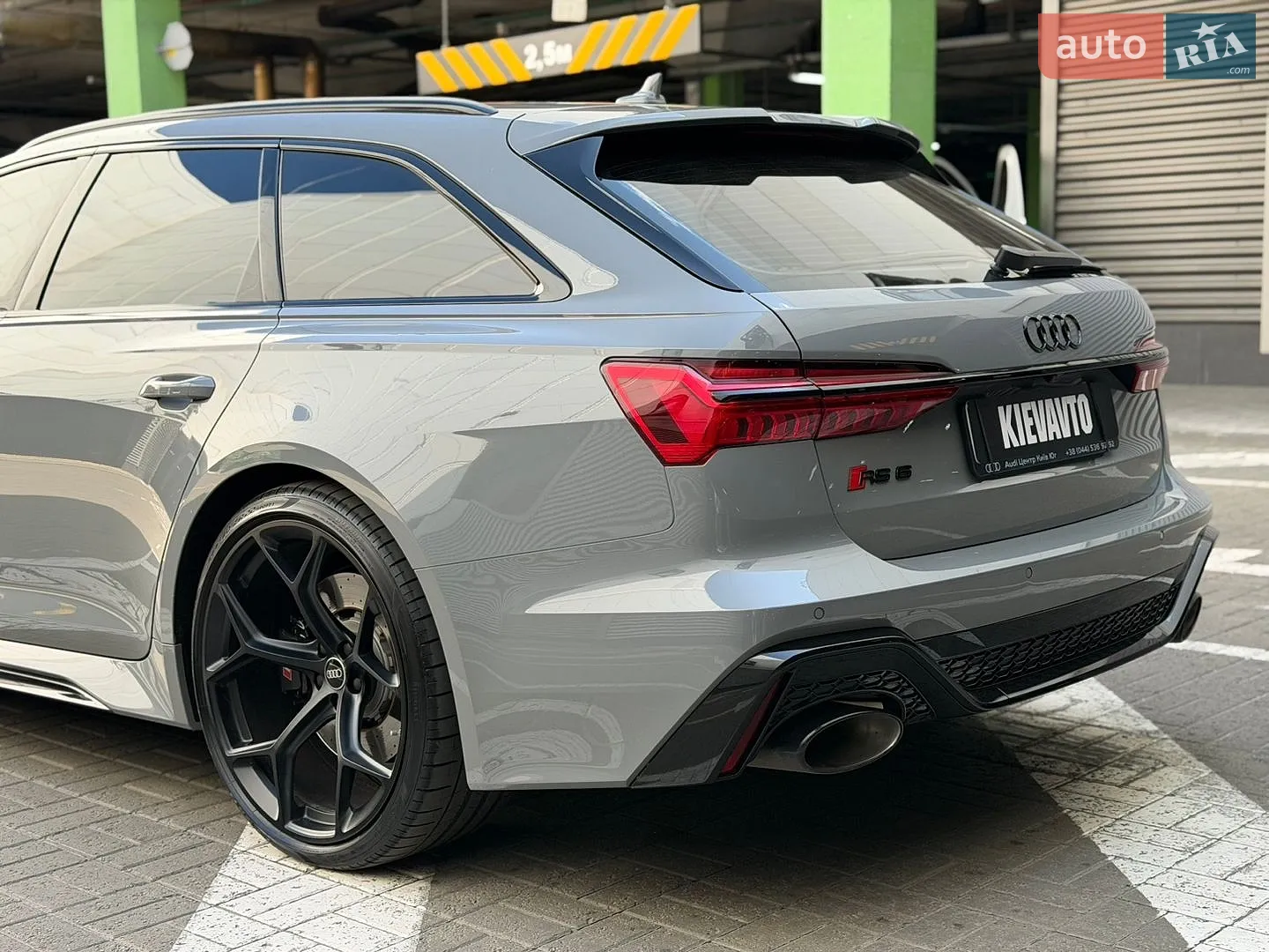 2020 Audi RS6 - мініатюра 6