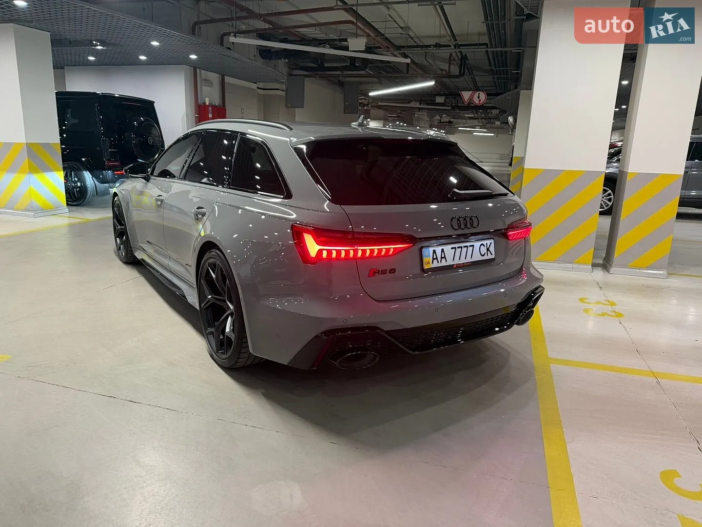 2025 Audi RS6 - мініатюра 12