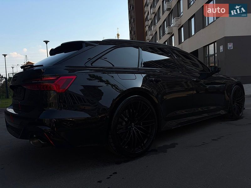 Универсал Audi RS6 2025 в Киеве